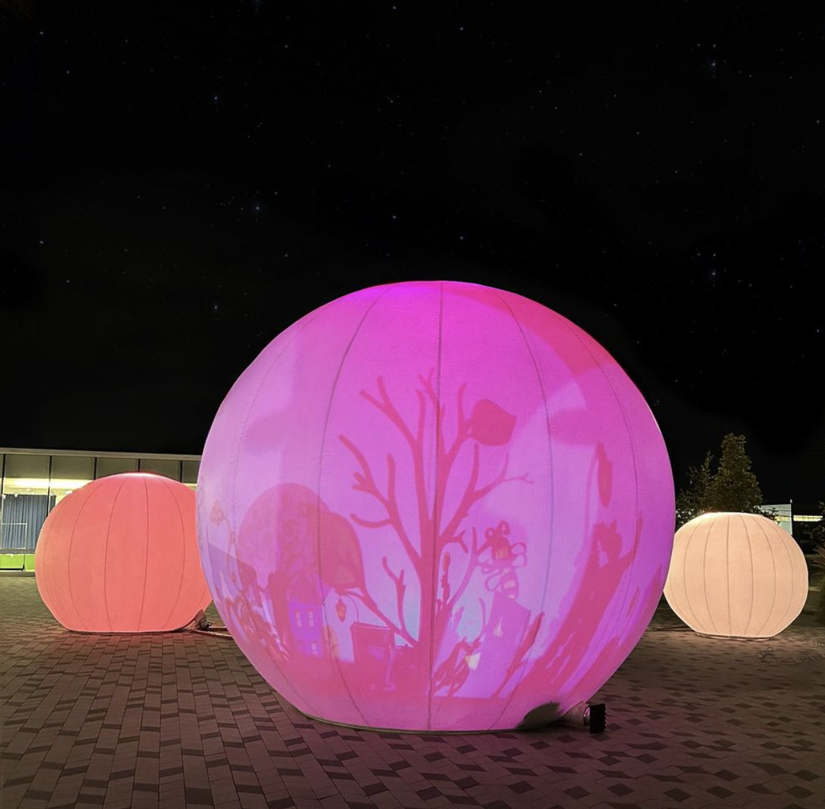 【一点物インパクトアート】MOON GIRL【丸キャンバス】 A Girl in a Moonlight - MAMMAR - Paintings & Prints, People